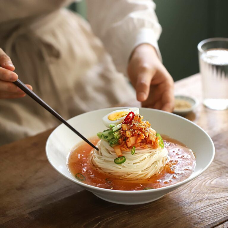 [맛있는 집밥] 여름철 별미 김치말이국수 & 콩국수